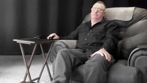 Christopher online show from October 29, 11:07 pm