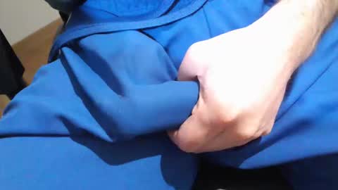 icky_thumps online show from March 22, 6:40 am