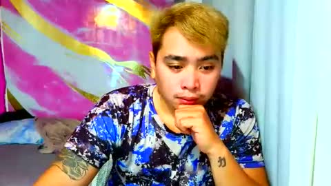 iconic_vince online show from October 6, 4:22 pm