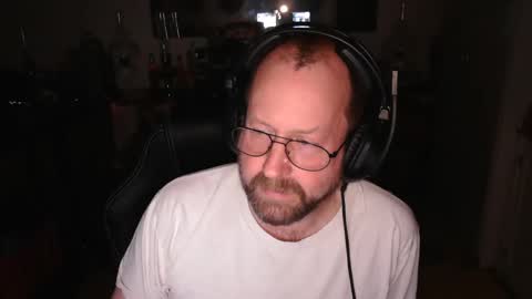 icum4ladies2021 online show from April 19, 1:27 am