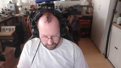 icum4ladies2021 online show from December 20, 10:22 am