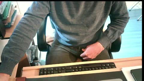 icumalot4you online show from April 11, 8:29 am