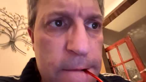 icums4u online show from November 12, 4:24 pm