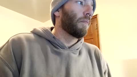 icyfucktoy online show from March 18, 11:52 pm