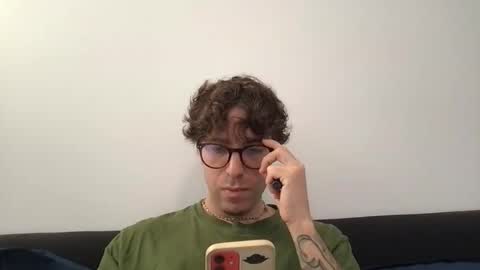 icyninesix online show from November 26, 9:01 am