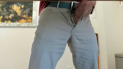 idfunguy2023 online show from April 20, 11:51 pm