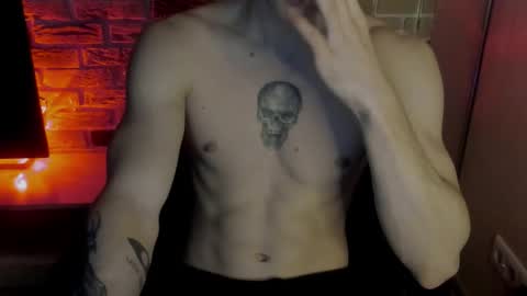 yo online show from February 15, 8:39 pm