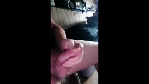 ieatpussy1972 online show from April 4, 11:02 pm