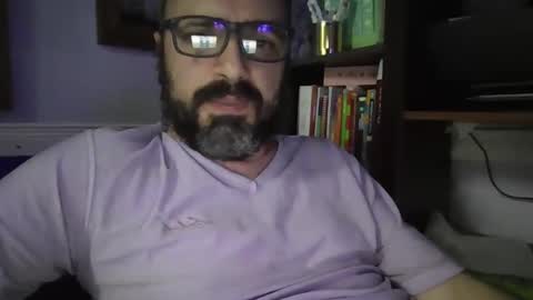 Snapshot of igorargen4 chatting on December 17, 12:23 am igorargen4 online show from December 17, 12:23 am