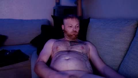 pattttt online show from December 17, 8:21 am