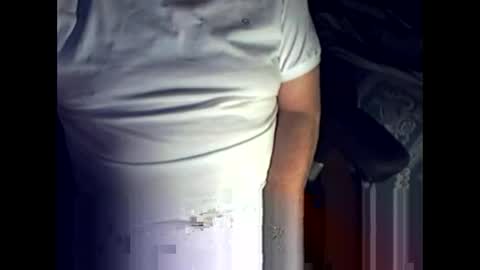 ikissuuuu online show from January 8, 3:50 pm