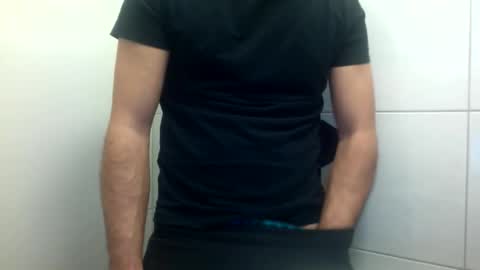 ilcaponero online show from March 29, 11:49 pm