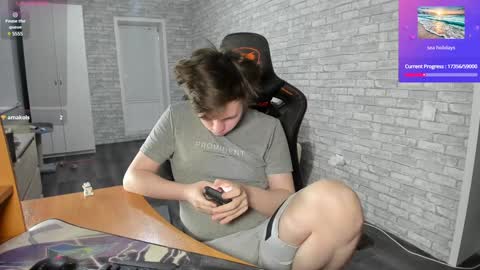 Snapshot of iliaskrislove chatting on January 22, 5:59 pm iliaskris online show from January 22, 5:59 pm