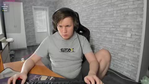 Snapshot of iliaskrislove chatting on February 15, 12:11 pm iliaskris online show from February 15, 12:11 pm