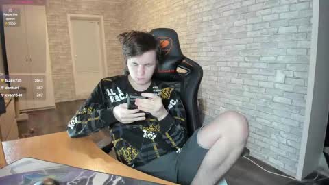 Snapshot of iliaskrislove chatting on March 9, 4:00 pm iliaskris online show from March 9, 4:00 pm
