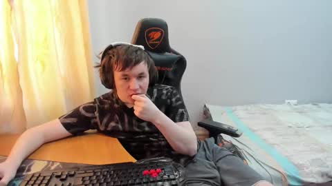 iliaskris online show from March 15, 10:34 am