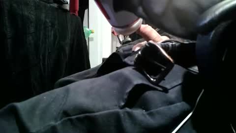 iliketofuck1975 online show from December 3, 8:31 am