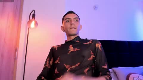 Jhonatan online show from April 28, 1:55 am