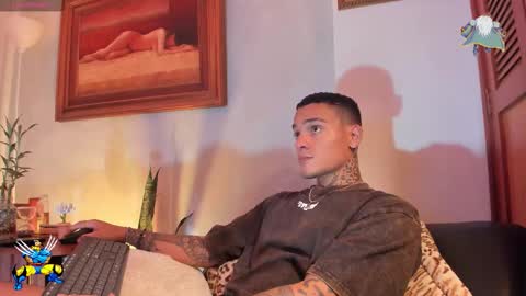 im_dominike online show from November 29, 6:59 am