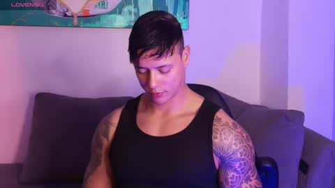 imconor online show from December 22, 10:18 pm