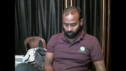 Snapshot of indianh chatting on February 4, 5:21 am indian hairy online show from February 4, 5:21 am