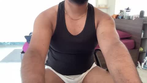 Snapshot of indianhorny20 chatting on January 6, 9:52 am indianhorny20 online show from January 6, 9:52 am