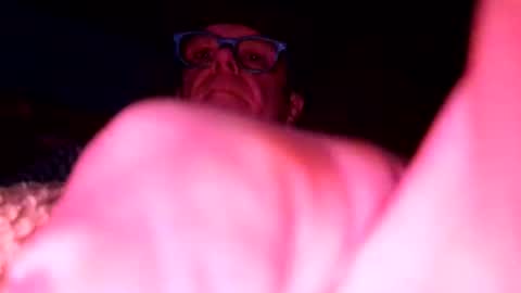 inertiageek9999 online show from January 8, 8:19 am