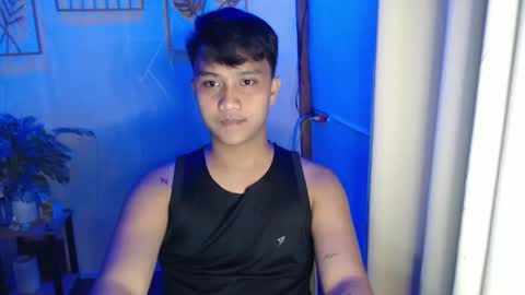 Snapshot of innocent_neil143 chatting on February 10, 12:29 pm Neil online show from February 10, 12:29 pm