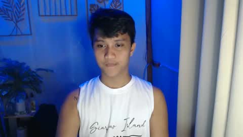 Snapshot of innocent_neil143 chatting on January 31, 11:35 am Neil online show from January 31, 11:35 am