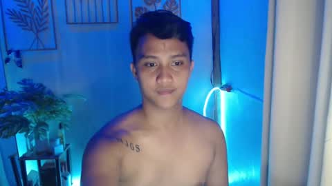Snapshot of innocent_neil143 chatting on January 9, 1:45 pm Neil online show from January 9, 1:45 pm