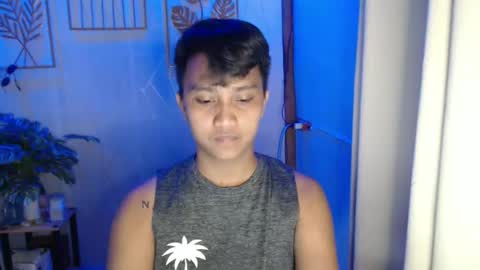 Snapshot of innocent_neil143 chatting on January 22, 7:57 am Neil online show from January 22, 7:57 am