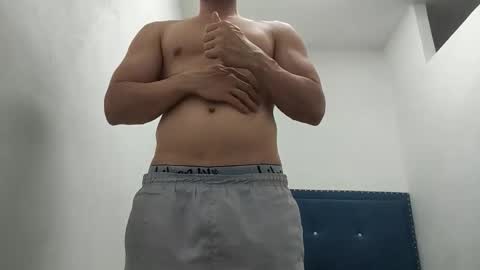 INSTAGRAM  camilodlx online show from December 4, 8:49 pm