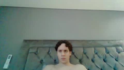 WillyTripleXxx online show from May 24, 10:27 pm