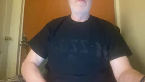 iracoots968862 online show from April 10, 11:06 am