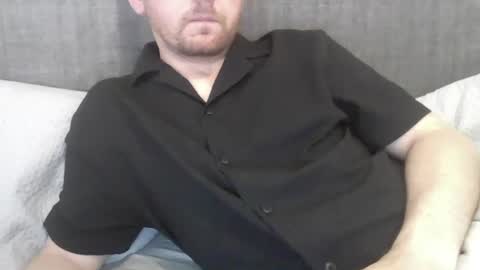 irishhighness95 online show from June 30, 8:37 am