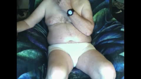 Snapshot of irishmark57 chatting on December 24, 9:17 am irishmark57 online show from December 24, 9:17 am