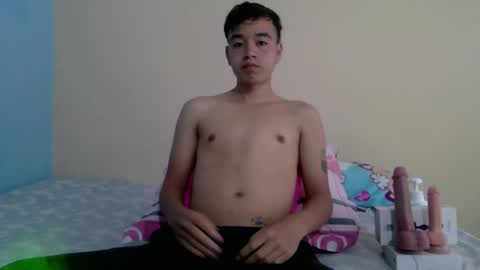 irondante01 online show from March 24, 12:10 pm