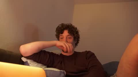 Sam online show from December 17, 11:11 pm