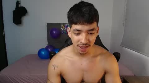 muscle isaac online show from June 8, 10:44 pm