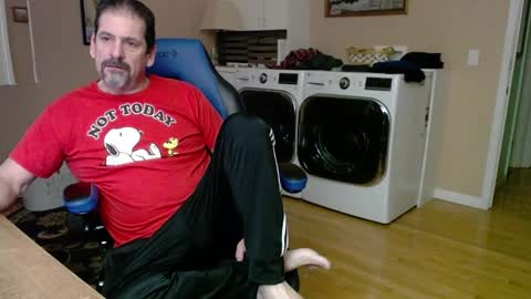 Snapshot of islandguy70 chatting on January 16, 9:48 am Jim online show from January 16, 9:48 am