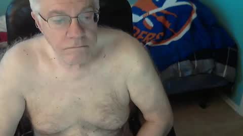 islesman22 online show from September 21, 11:10 am