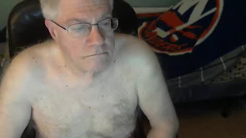 islesman22 online show from February 24, 11:00 am