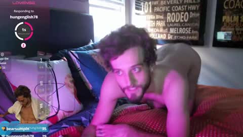 Hung Italian   online show from September 17, 3:57 pm