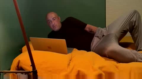 itsanexperiment online show from March 2, 5:08 am