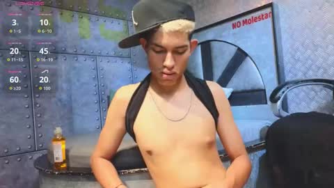 itszairen online show from March 19, 6:38 am