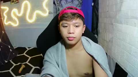 itzurrey online show from November 18, 11:15 pm