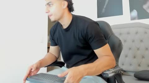 Snapshot of ivo_beischel chatting on October 4, 11:59 am Ivo Beischel online show from October 4, 11:59 am