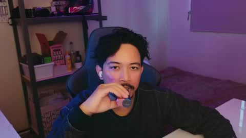 iwasd3nse online show from February 19, 4:22 pm