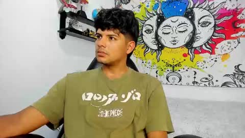 Snapshot of izan_jensen chatting on September 18, 11:29 pm Izan online show from September 18, 11:29 pm