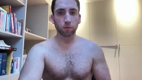 Izylduur online show from January 8, 8:06 am